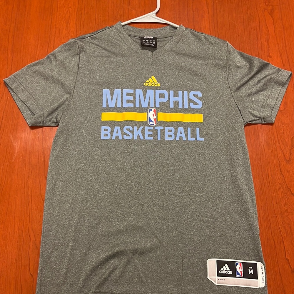 Memphis Grizzlies shirt